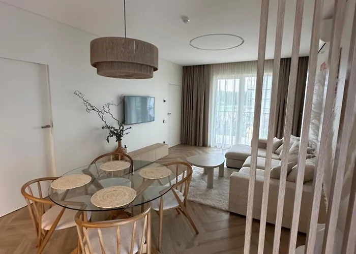 Sunset Balcony Takas I Jura 2 アパート *